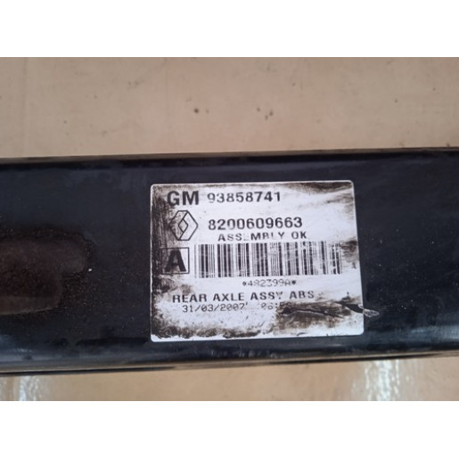 Балка задней подвески под ABS комплектная Renault Trafic 2001-2014 8200609663
